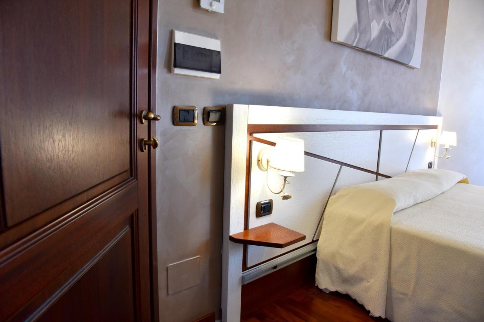 Hotel Sirio Rotonda Extérieur photo